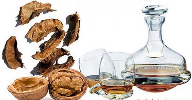 Walnut tincture against parasites